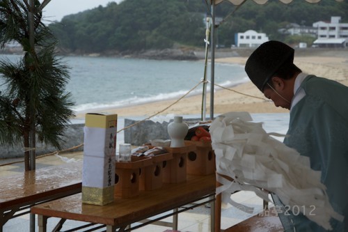 サンサンビーチ海開き式