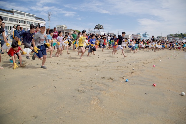 篠島魚のつかみ取り_2015-05-05 08-58-48