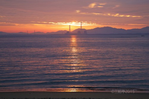 朝日_篠島前浜_2015-11-07 06-24-56